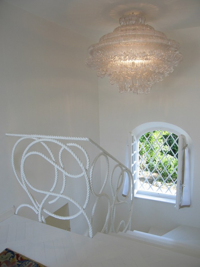 La scala e il lampadario